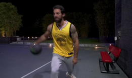 曲棍球视频,激情碰撞！曲棍球赛场精彩瞬间回顾